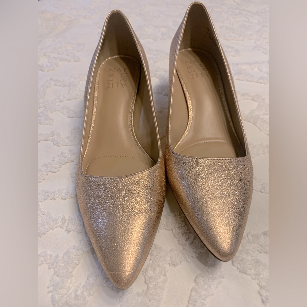 Naturalizer pippa kitten heels rose gold